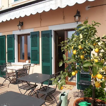 Hotel Garni Bartabel Gargnano