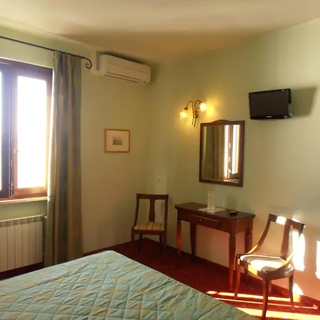 Otel Garni Bartabel 3*